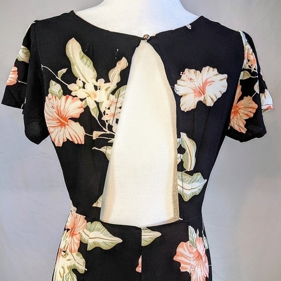 Open Back Black Floral Maxi Dress with short sleeves NWOT - Picture 1 of 5